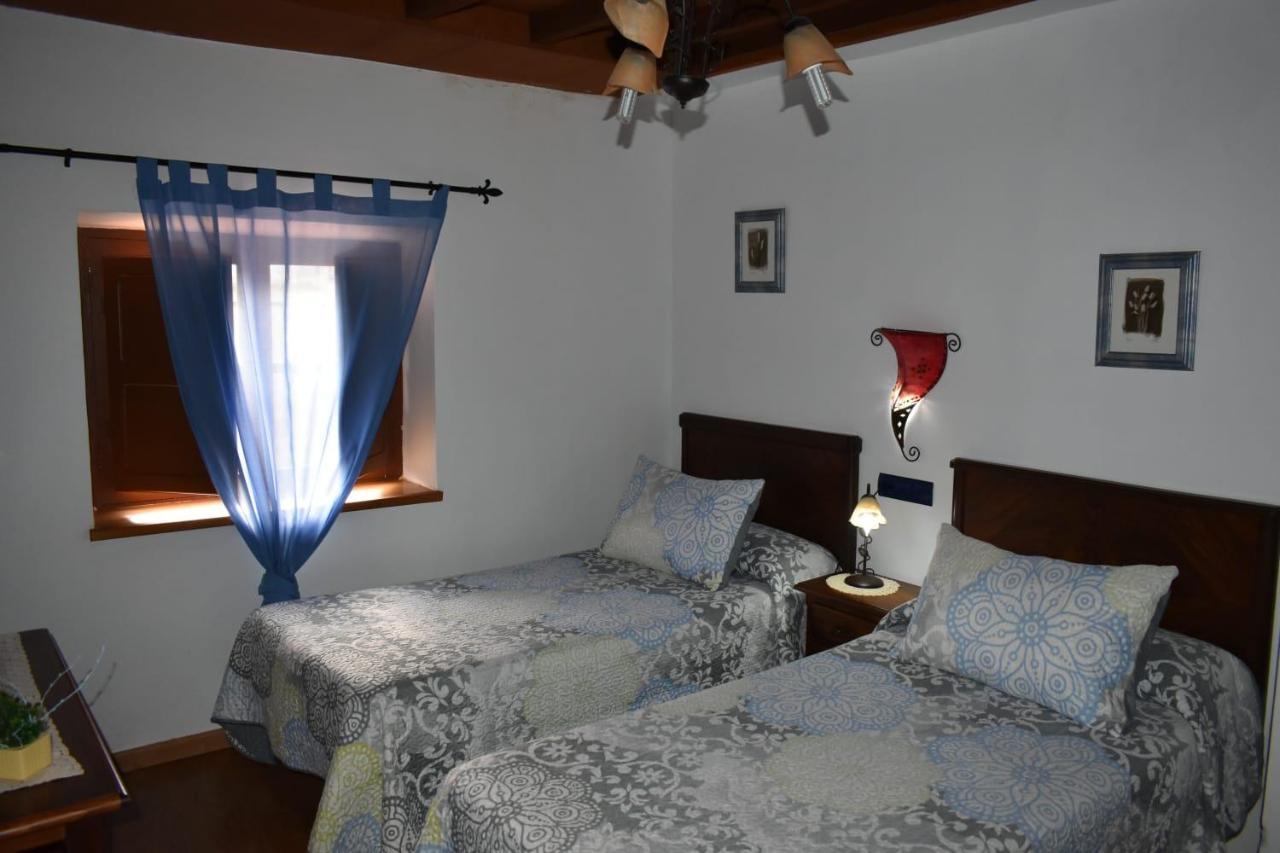 Hotel La Magnolia à La Puerta de Segura Extérieur photo