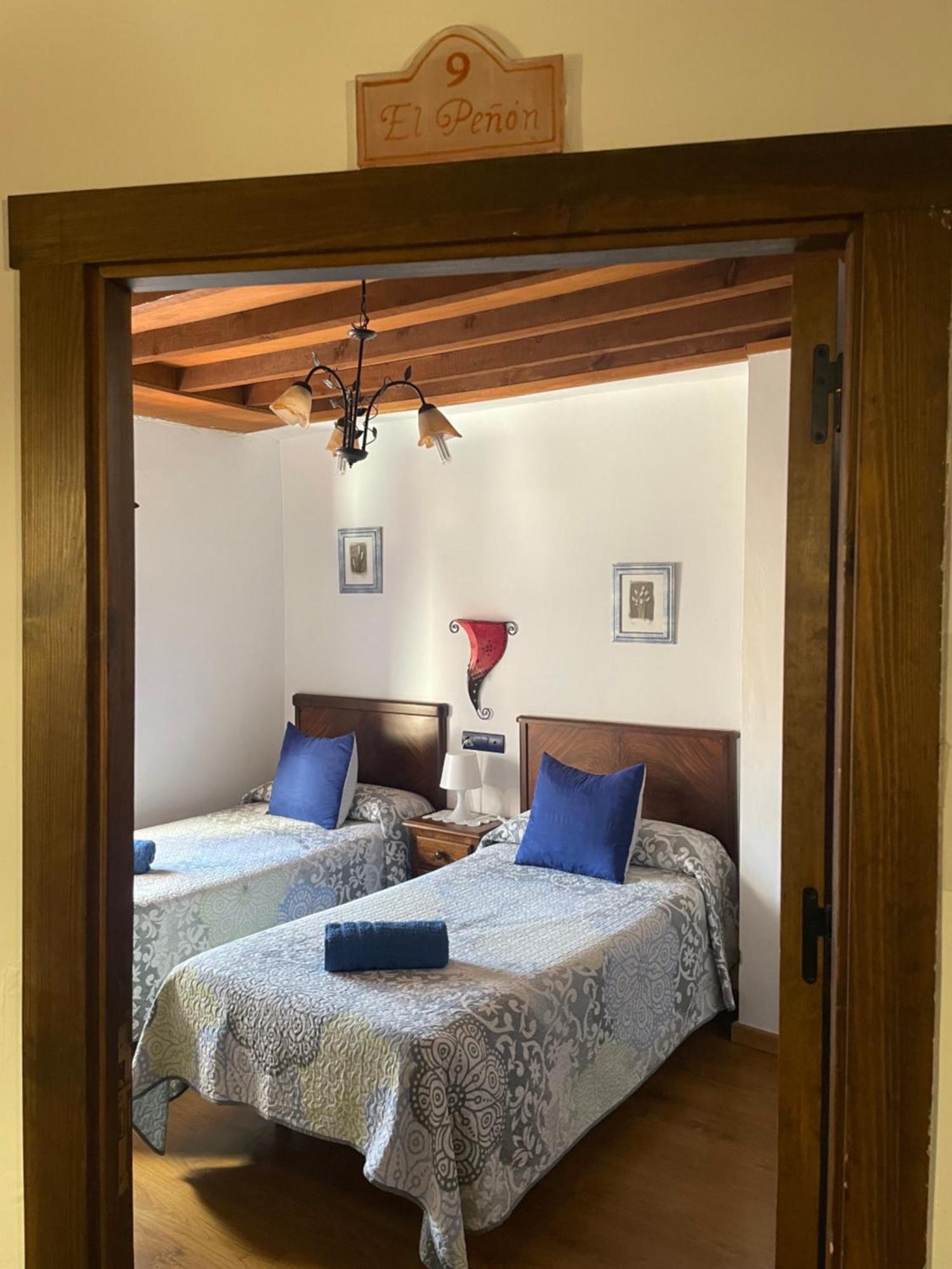 Hotel La Magnolia à La Puerta de Segura Extérieur photo