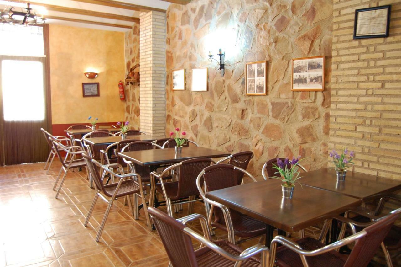 Hotel La Magnolia à La Puerta de Segura Extérieur photo